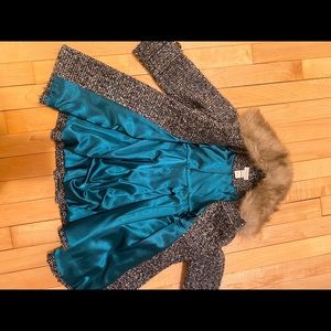 Lined wool jacket with fur trim